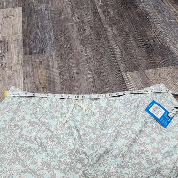 Columbia Women's Bogata‎ Bay Stretch Printed Short plus size 3X new - Picture 7 of 16